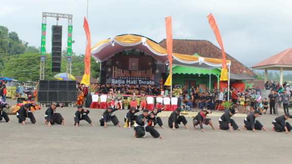 Merekatkan Tali Persaudaraan, SH Terate Ranting Punung Gelar Seni Reyog dan Pengajian