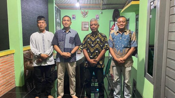 Kapolres Pacitan Lakukan Silaturahmi ke Ketua SH Terate Cabang Pacitan untuk Perkuat Stabilitas Kamtibmas